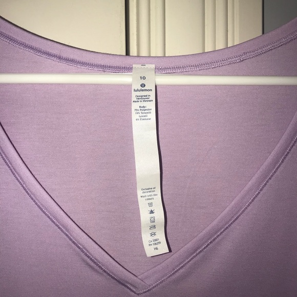 BRAND NEW LULULEMON WATCH ME FLIP TANK - Picture 5 of 8